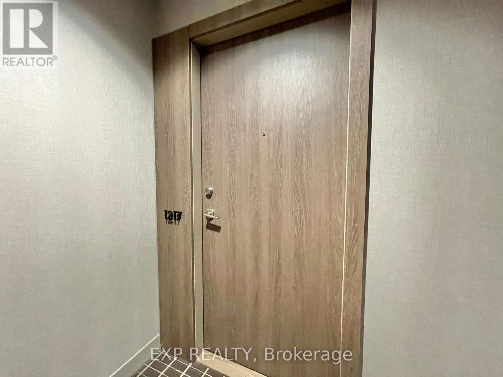 1217e - 576 Front Street W, Toronto, Ontario  M5V 0P8 - Photo 4 - C12698228