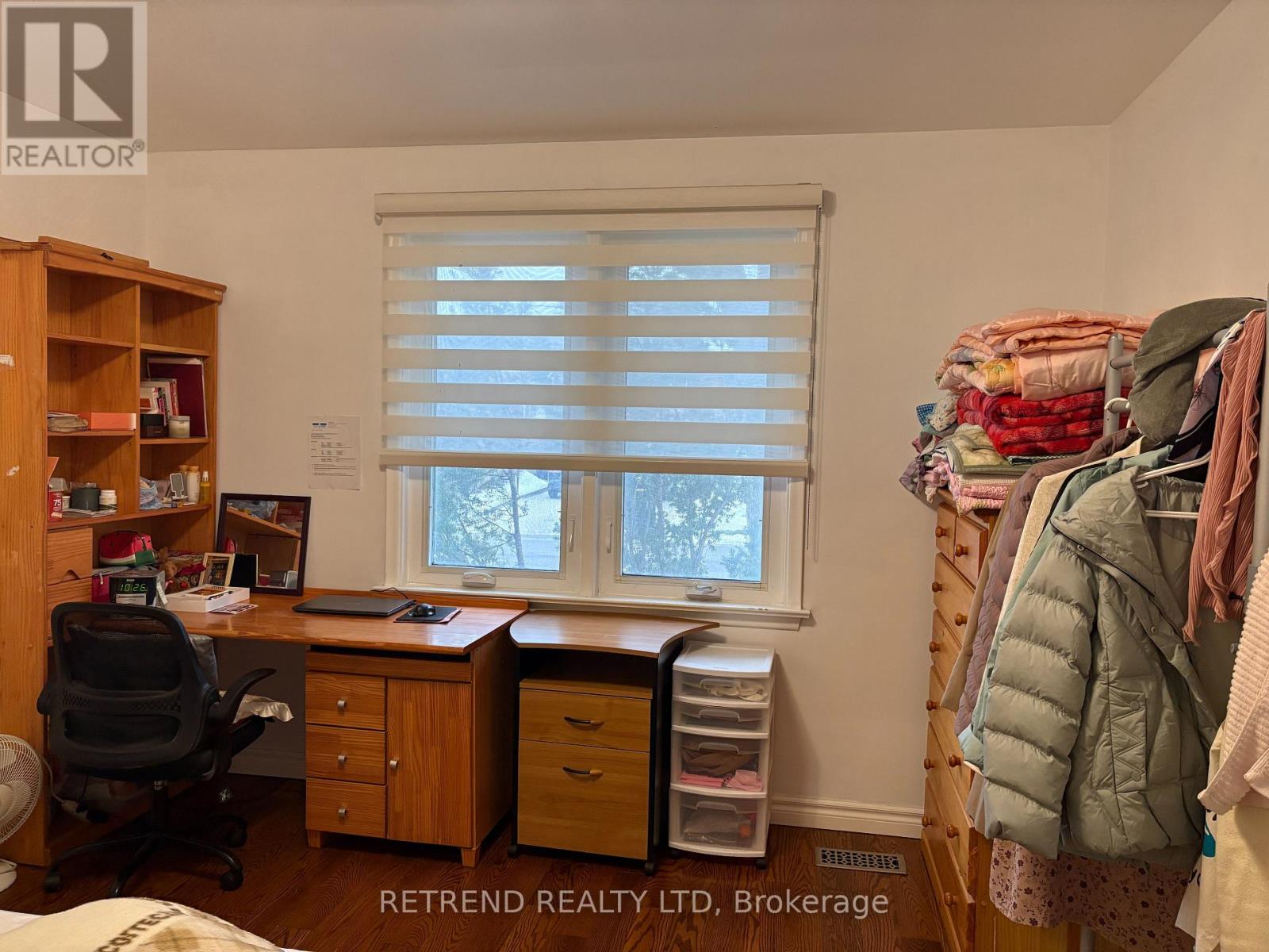 Main - 5 Fleetwell Court, Toronto, Ontario  M2R 1L2 - Photo 7 - C12698306