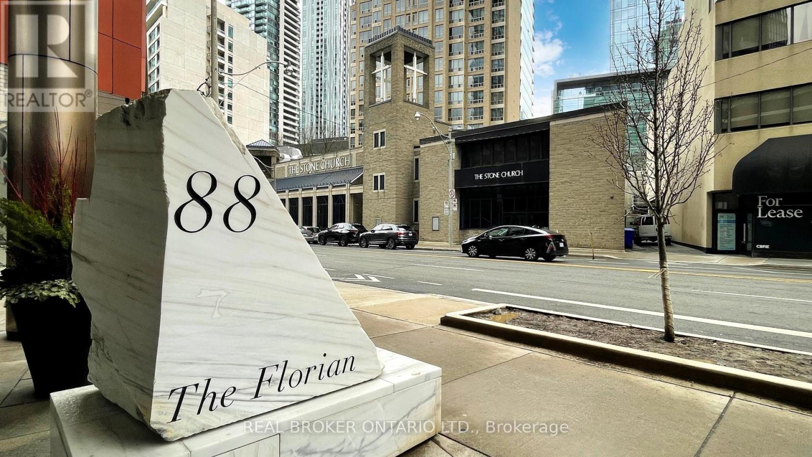 1603 - 88 Davenport Road, Toronto, Ontario  M5R 0A5 - Photo 3 - C12698330