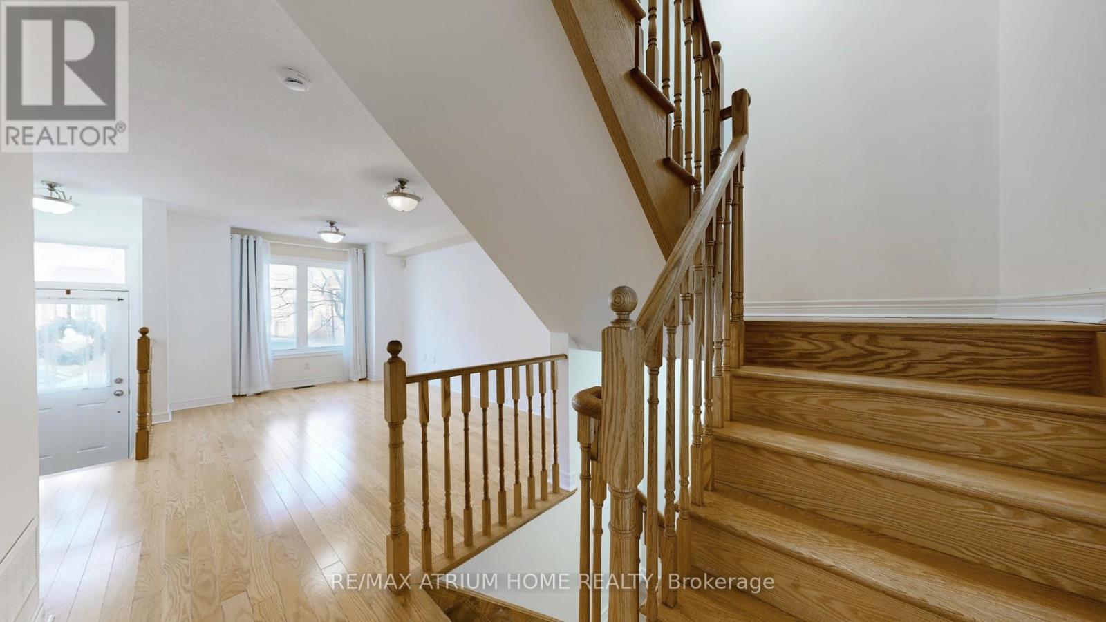 17 Kawneer Terrace, Toronto, Ontario  M1P 2X1 - Photo 15 - E12698296