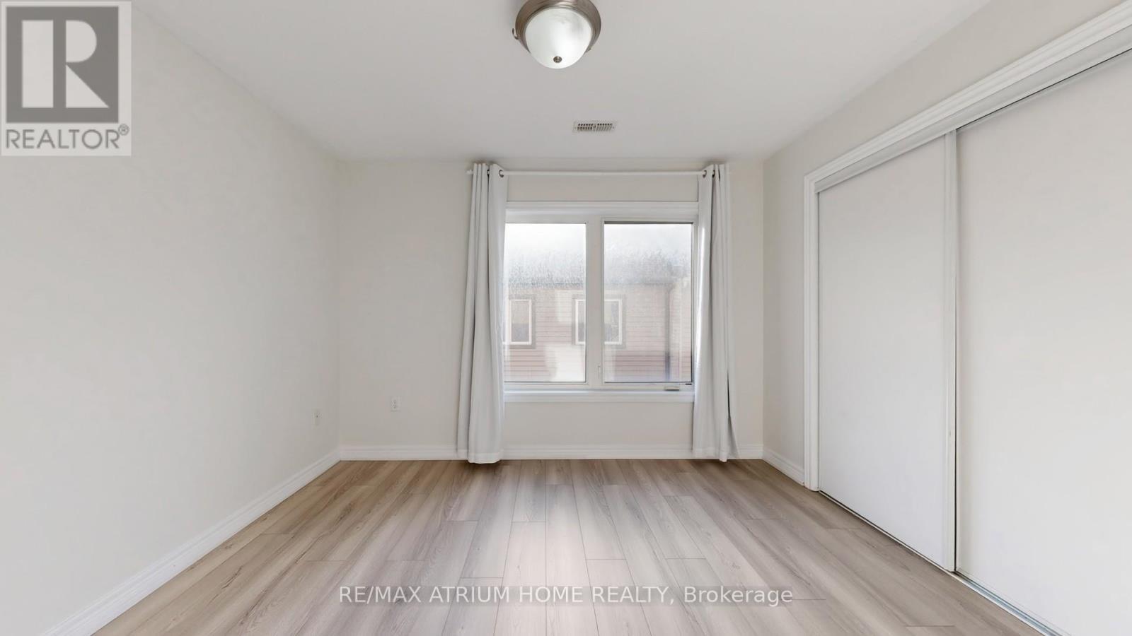 17 Kawneer Terrace, Toronto, Ontario  M1P 2X1 - Photo 28 - E12698296