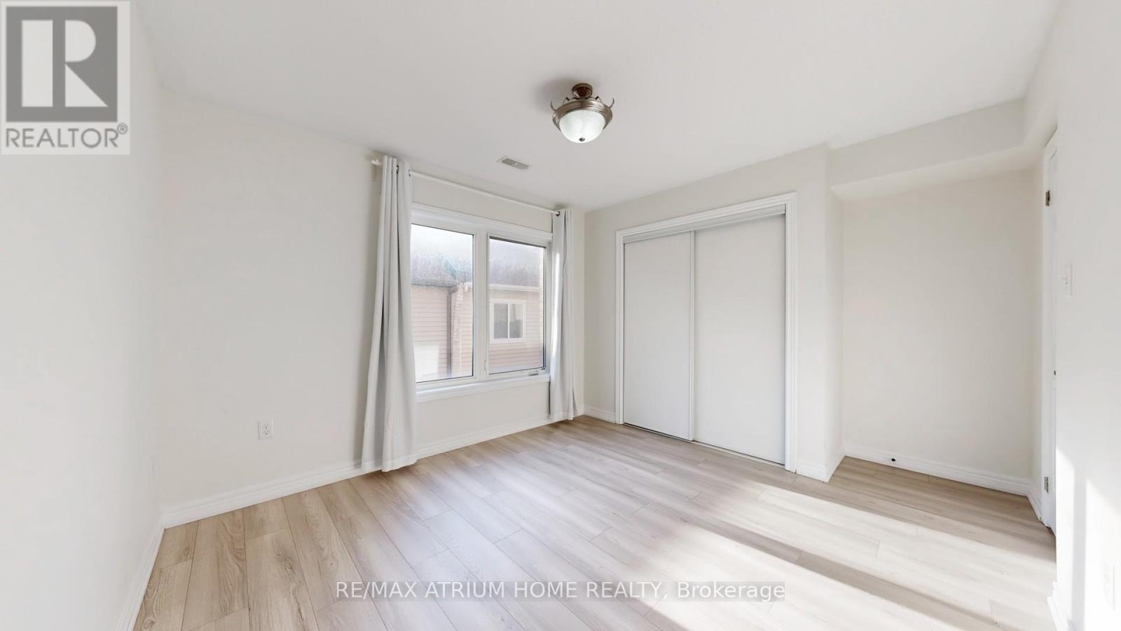 17 Kawneer Terrace, Toronto, Ontario  M1P 2X1 - Photo 29 - E12698296