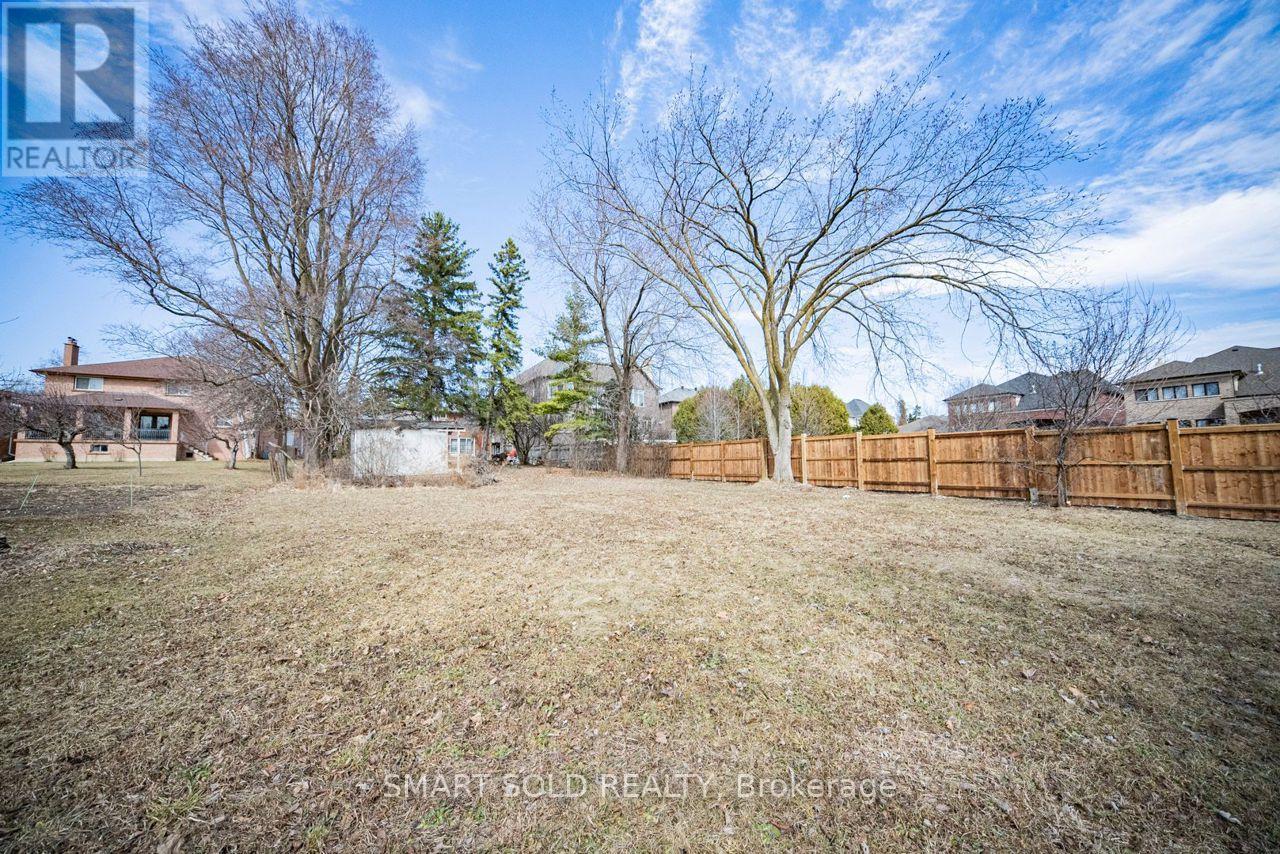 75 Stockdale Crescent, Richmond Hill, Ontario  L4C 3T1 - Photo 10 - N12698244