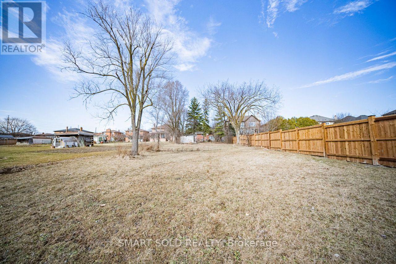 75 Stockdale Crescent, Richmond Hill, Ontario  L4C 3T1 - Photo 11 - N12698244