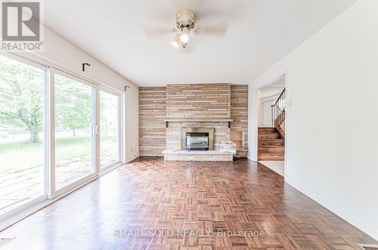 75 Stockdale Crescent, Richmond Hill, Ontario  L4C 3T1 - Photo 33 - N12698244