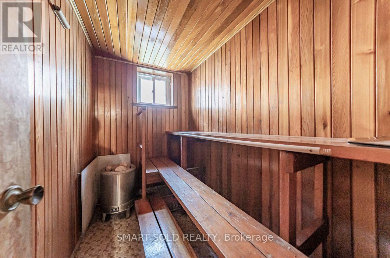 75 Stockdale Crescent, Richmond Hill, Ontario  L4C 3T1 - Photo 39 - N12698244