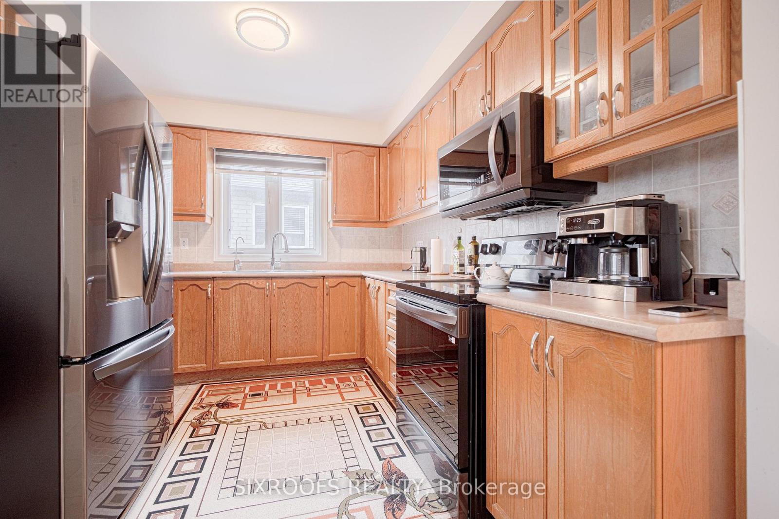 Upper - 23 San Vito Drive, Vaughan, Ontario  L4H 2S9 - Photo 20 - N12698246