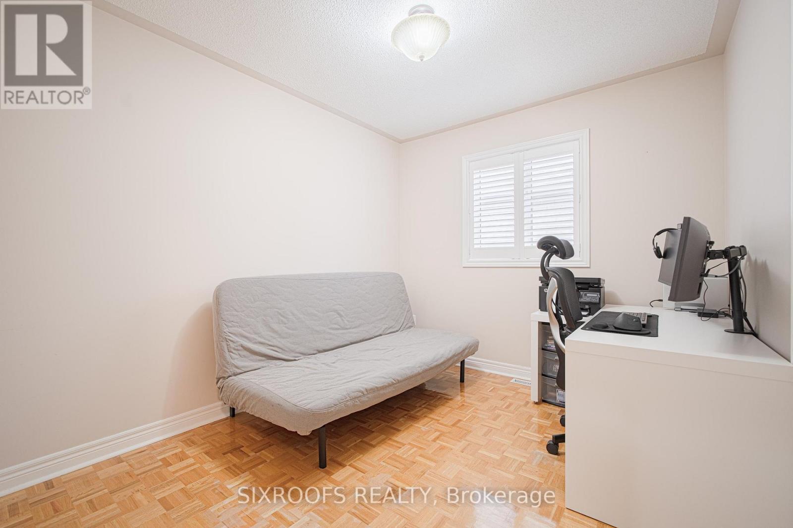 Upper - 23 San Vito Drive, Vaughan, Ontario  L4H 2S9 - Photo 23 - N12698246