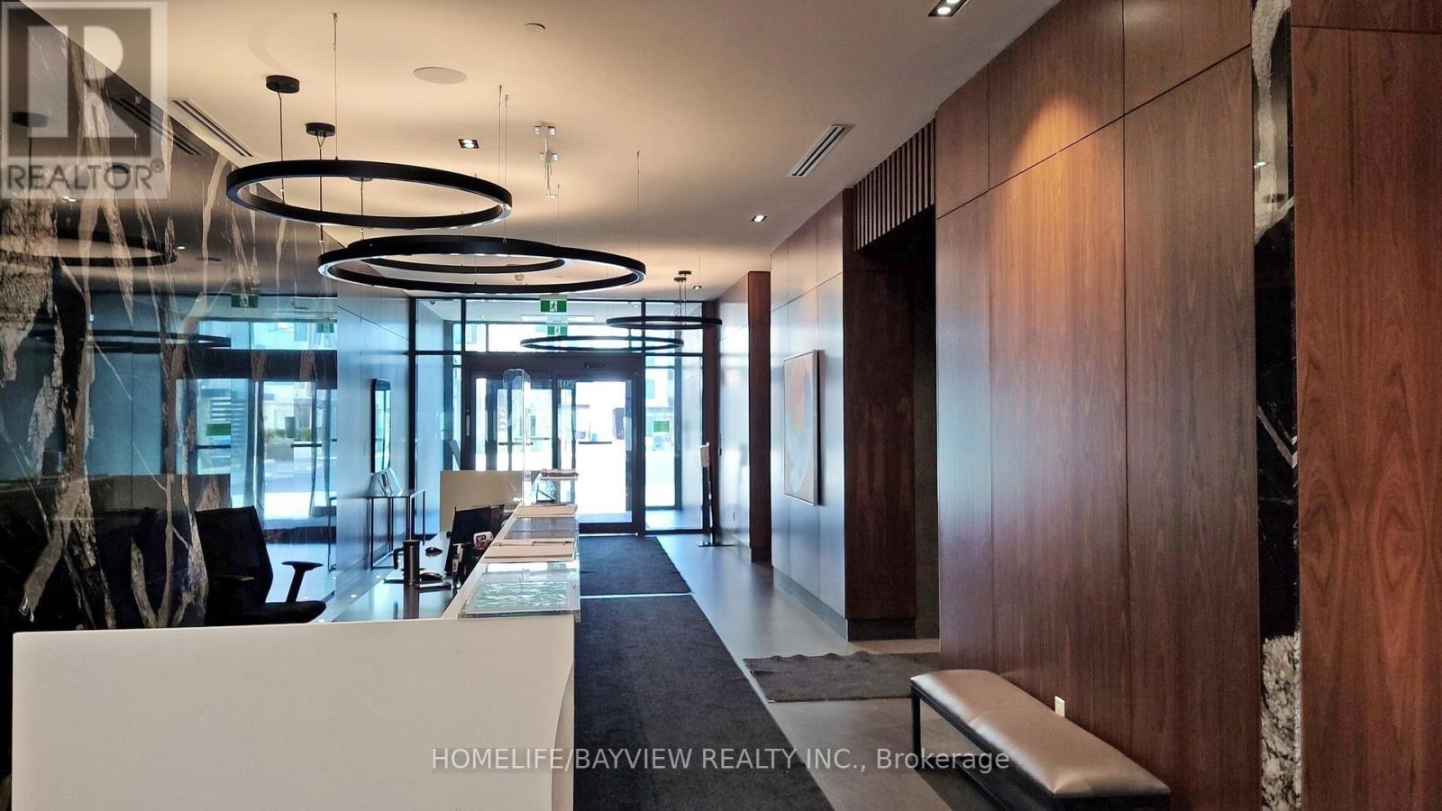 2218 - 7895 Jane Street, Vaughan, Ontario  L4K 2M7 - Photo 2 - N12698248