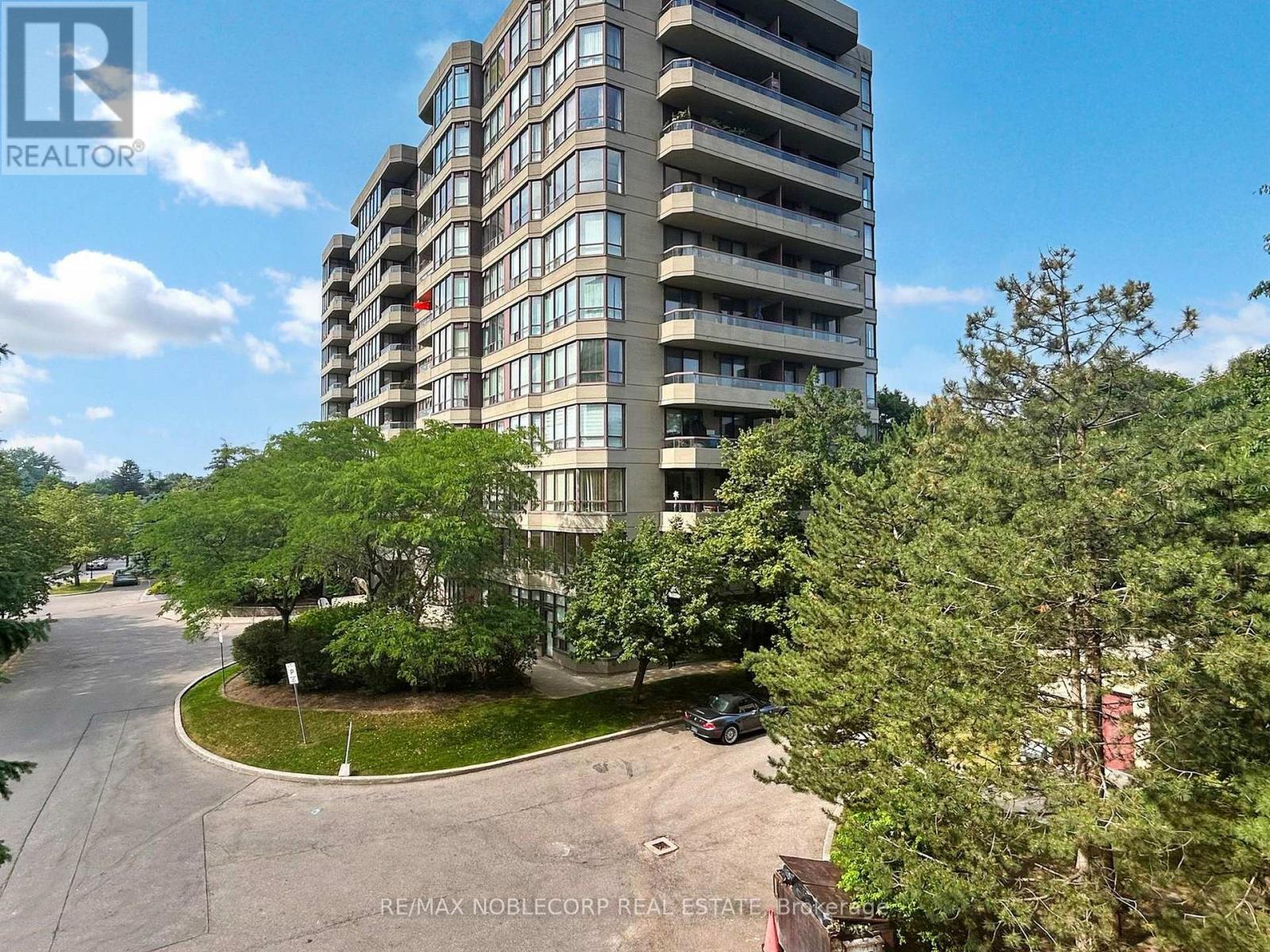 312 - 91 Townsgate Drive, Vaughan, Ontario  L4J 8E8 - Photo 34 - N12698276