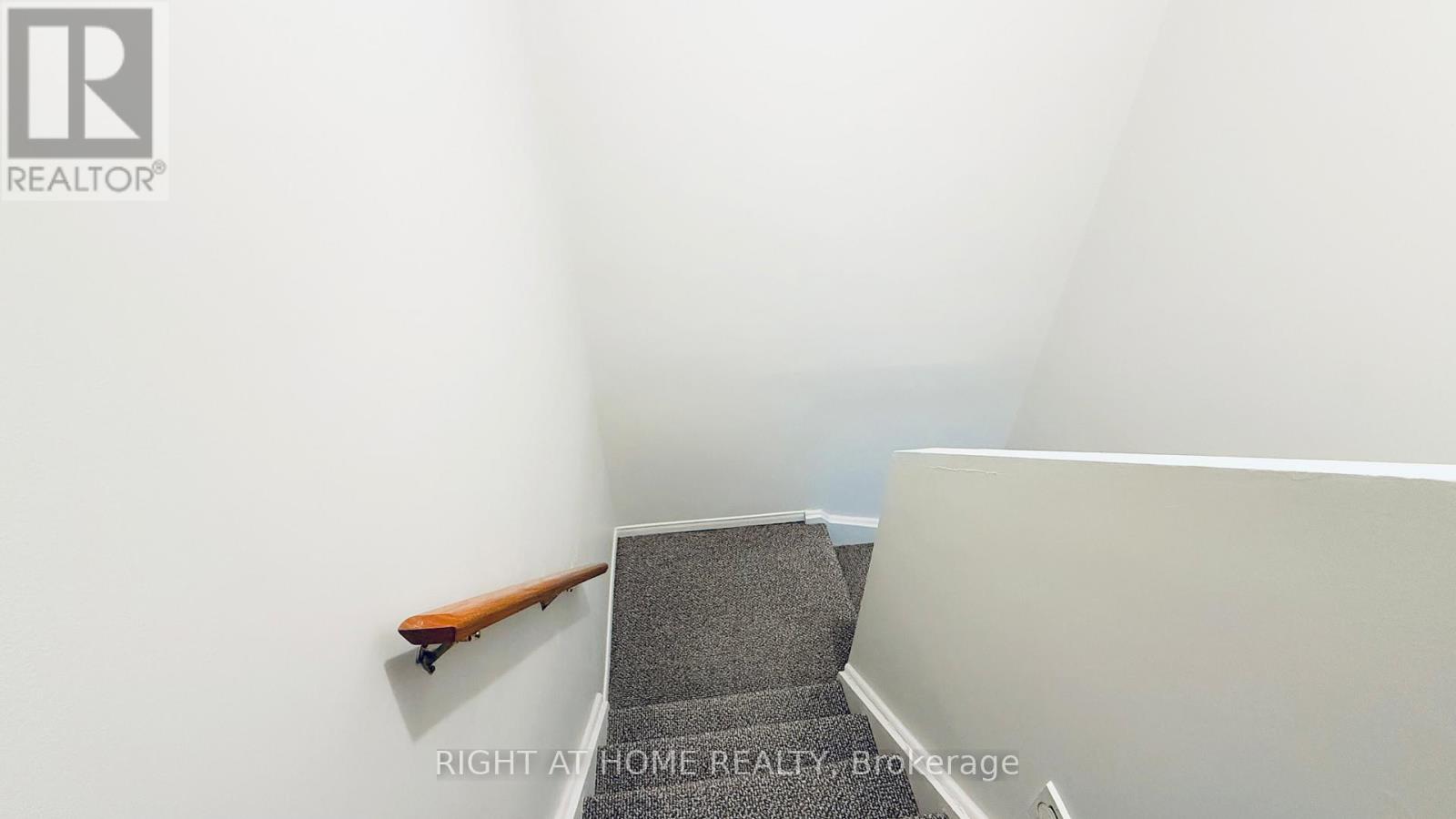 934 - 75 Weldrick Road E, Richmond Hill, Ontario  L4C 3T9 - Photo 18 - N12698322