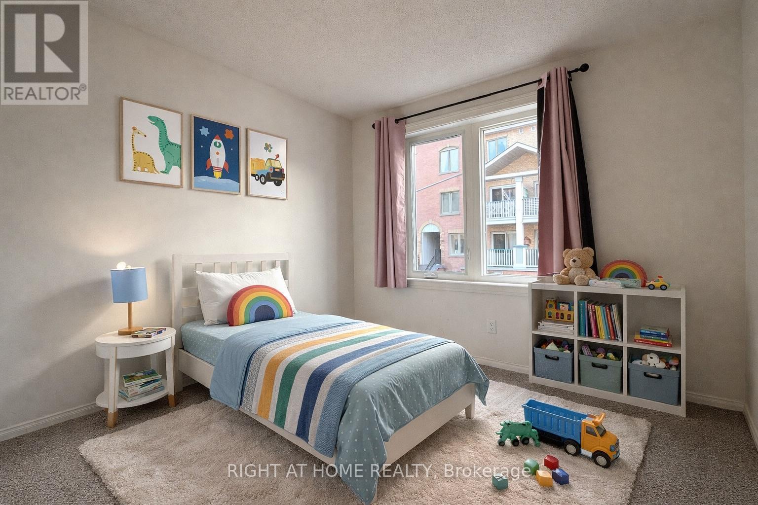 934 - 75 Weldrick Road E, Richmond Hill, Ontario  L4C 3T9 - Photo 2 - N12698322