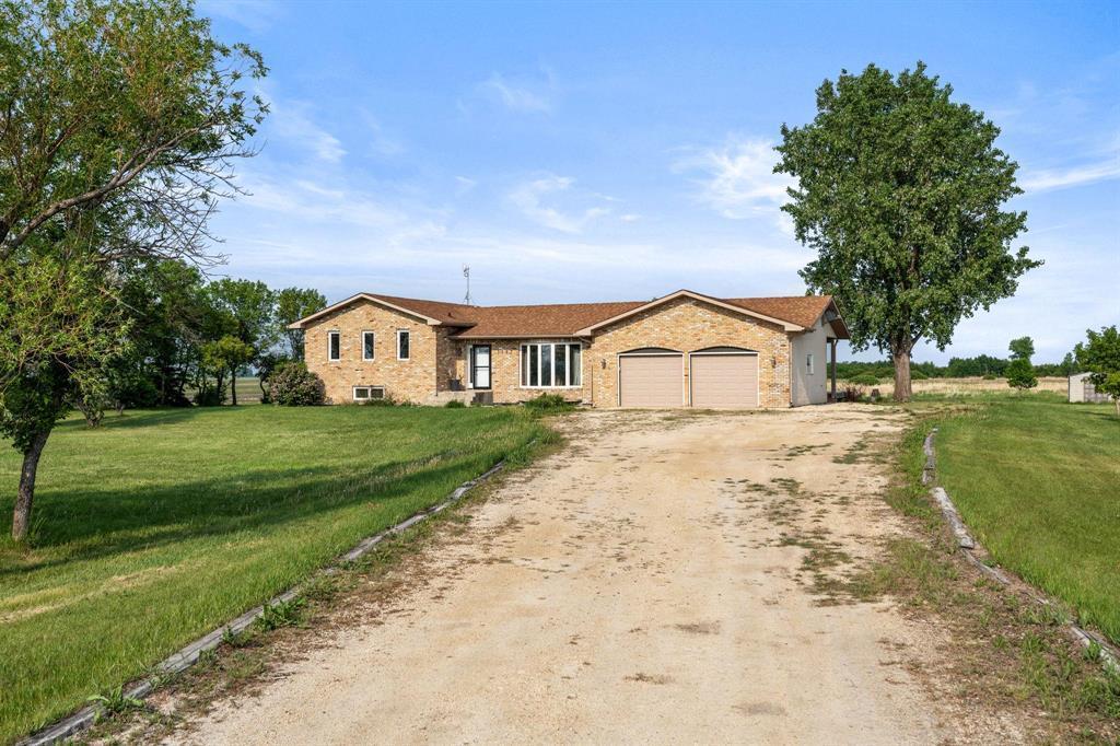 3767 Pipeline Road, West St Paul, Manitoba  R4A 8A2 - Photo 0 - 202600361