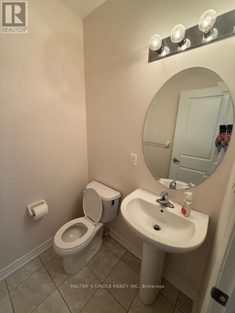 56 Clunburry Road, Brampton, Ontario  L7A 5B5 - Photo 8 - W12698236