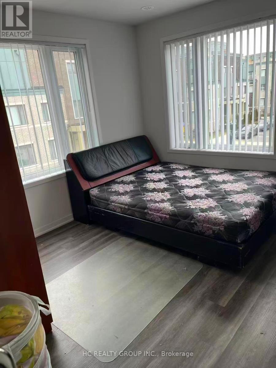 31 - 15 William Jackson Way, Toronto, Ontario  M8V 0J5 - Photo 5 - W12698256