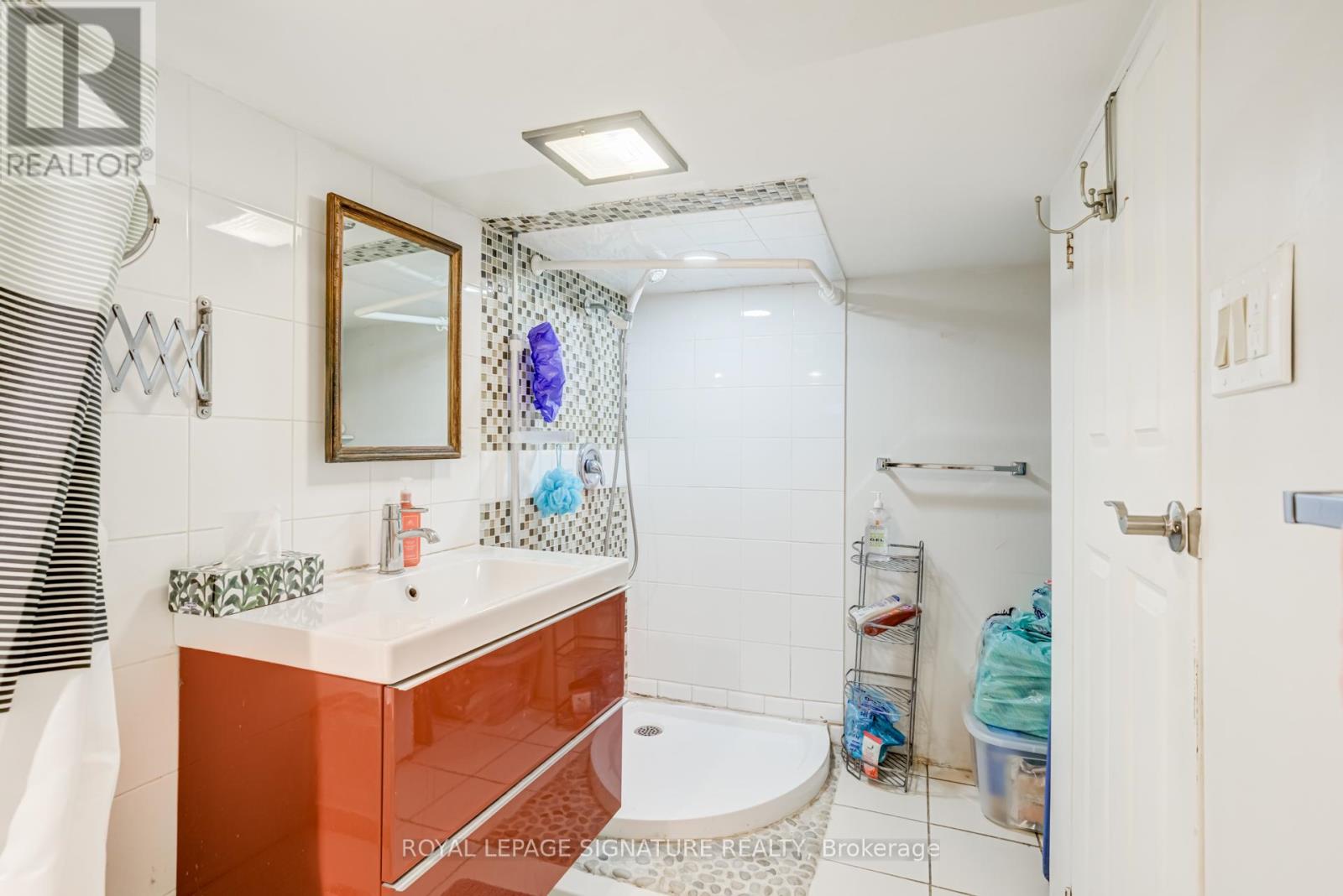 493 Jane Street, Toronto, Ontario  M6S 4A1 - Photo 24 - W12698308