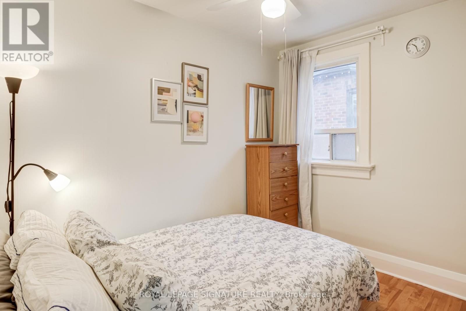 493 Jane Street, Toronto, Ontario  M6S 4A1 - Photo 7 - W12698308