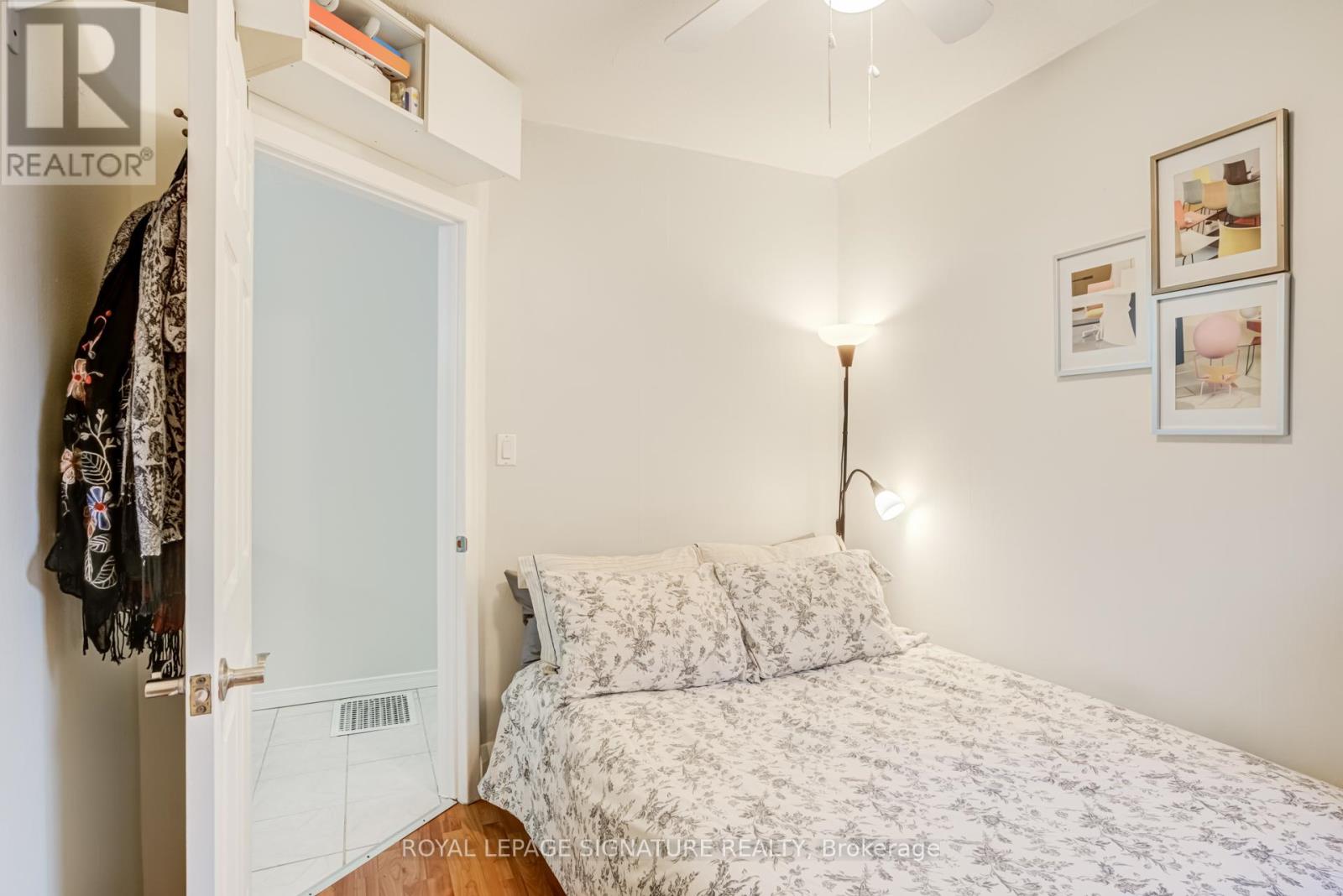 493 Jane Street, Toronto, Ontario  M6S 4A1 - Photo 8 - W12698308