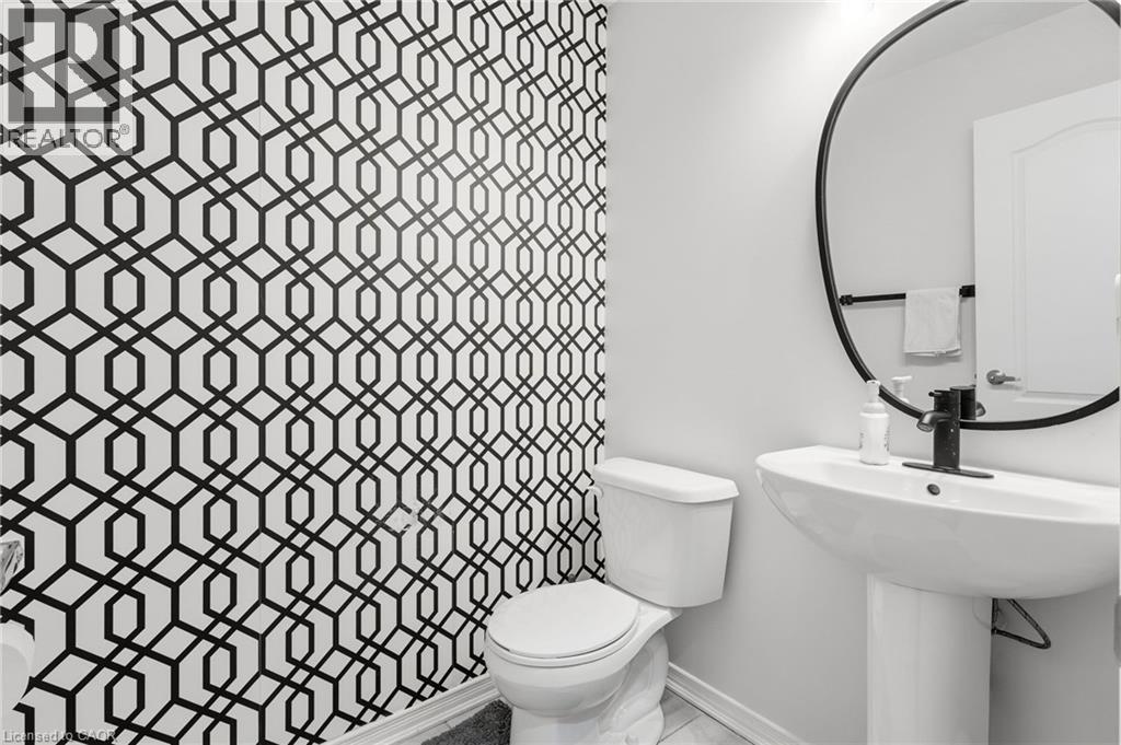 54 Oaktree Drive, Caledonia, Ontario  N3W 0E7 - Photo 18 - 40798281