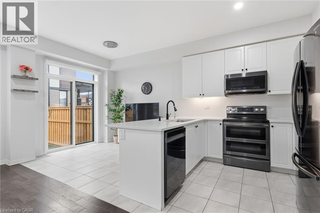 54 Oaktree Drive, Caledonia, Ontario  N3W 0E7 - Photo 6 - 40798281