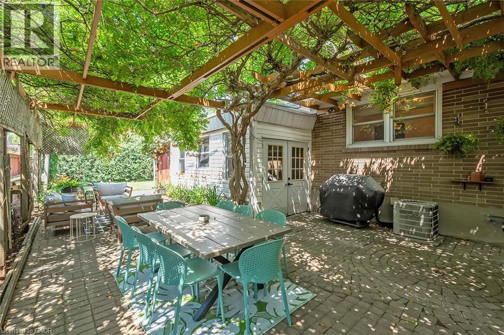 564 Maplehill Drive, Burlington, Ontario  L7N 2W3 - Photo 39 - 40796772