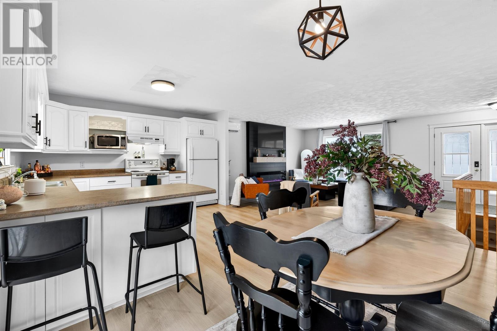 16 Arthur Holland Drive, Summerside, Prince Edward Island  C1N 5Z2 - Photo 19 - 202600795