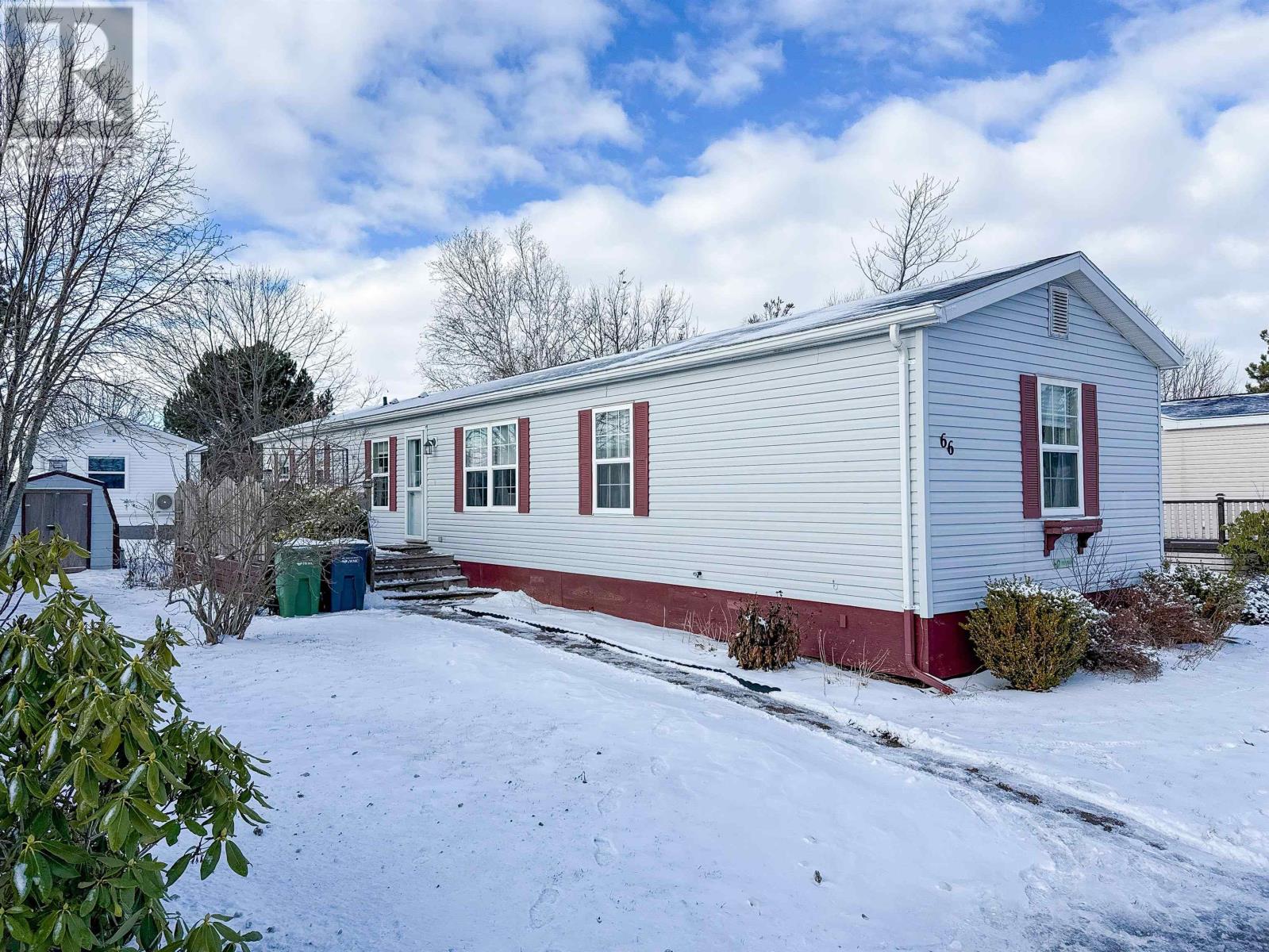66 Mariner Drive, Charlottetown, Prince Edward Island  C1C 1M1 - Photo 2 - 202600810
