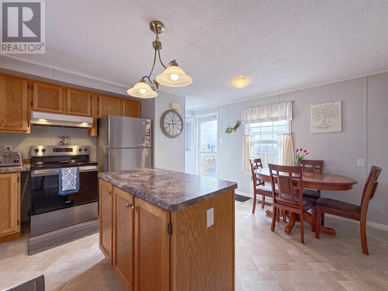 66 Mariner Drive, Charlottetown, Prince Edward Island  C1C 1M1 - Photo 6 - 202600810