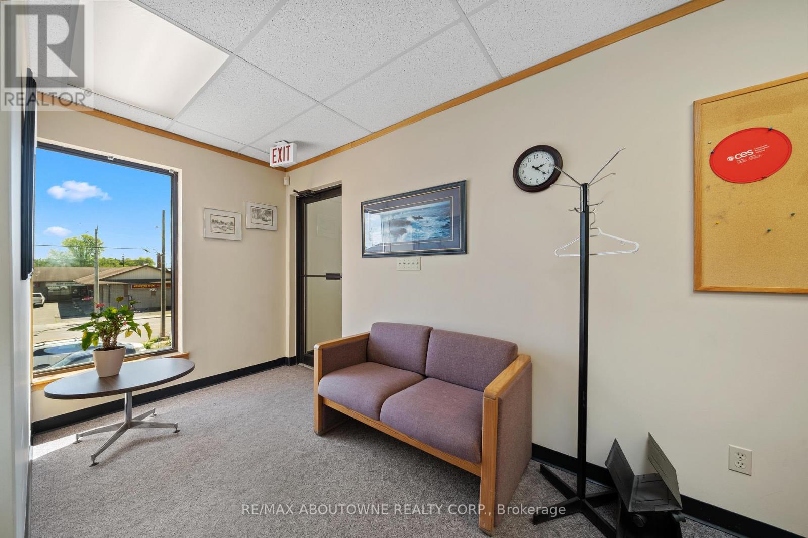 2 - 54 Dundas Street E, Belleville, Ontario  K8N 1B8 - Photo 4 - X12698274