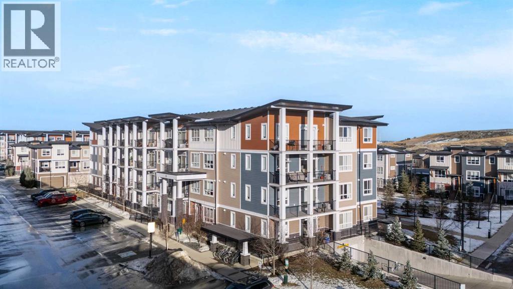 305, 35 Walgrove  SE, calgary, Alberta