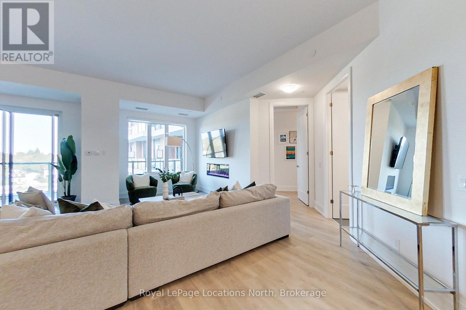 525 - 1 Hume Street, Collingwood, Ontario  L9Y 0X3 - Photo 4 - S12698384