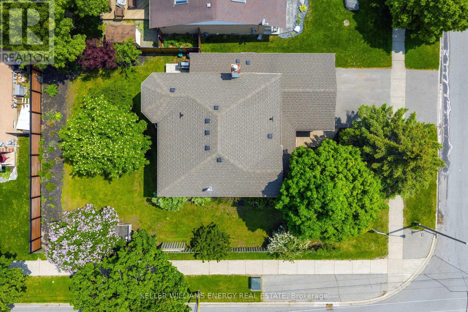 2 Resnik Drive, Clarington (Newcastle), Ontario  L1B 1K5 - Photo 21 - E12698406