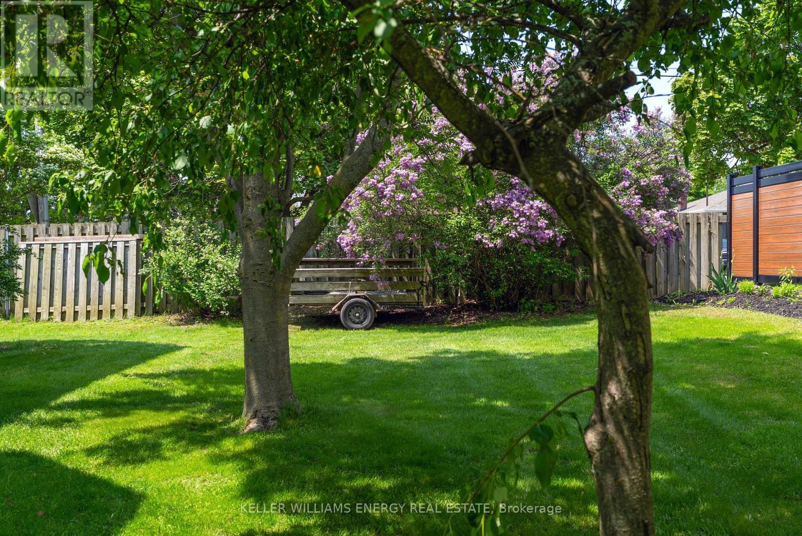 2 Resnik Drive, Clarington (Newcastle), Ontario  L1B 1K5 - Photo 23 - E12698406