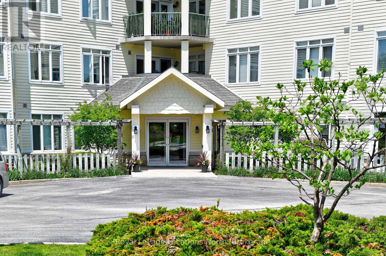 104 - 10 Bay Street E, Blue Mountains, Ontario  N0H 2P0 - Photo 29 - X12698372