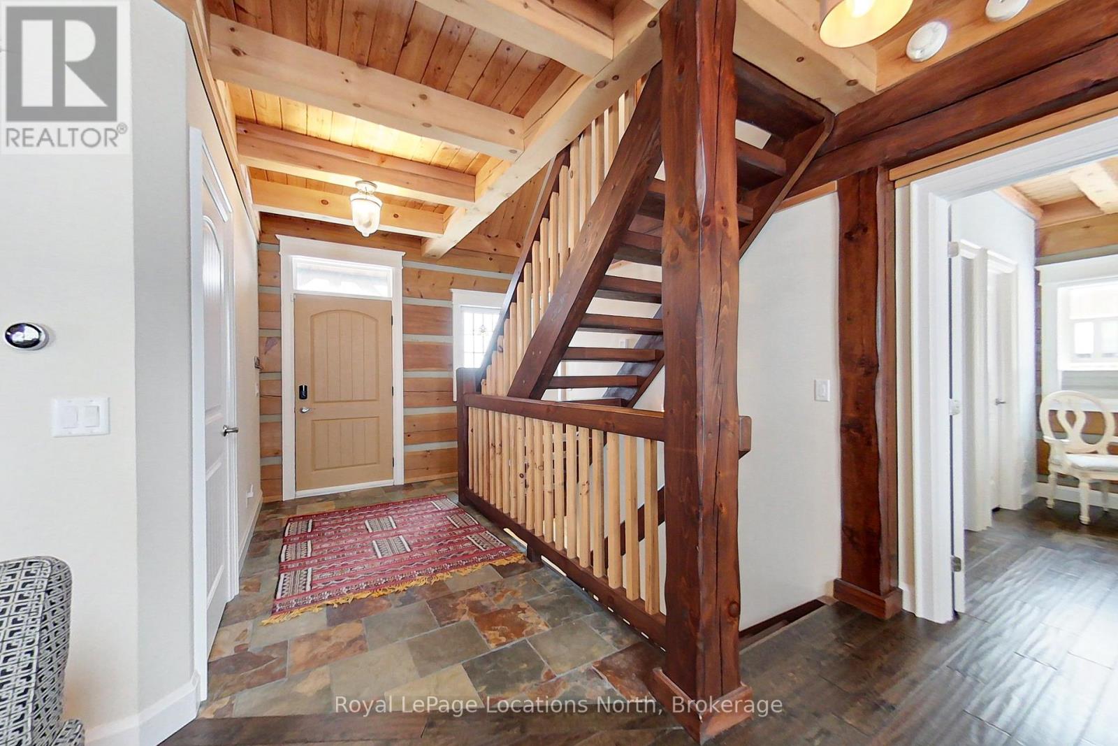 112 Starlight Lane, Meaford, Ontario  N0H 2P0 - Photo 2 - X12698378