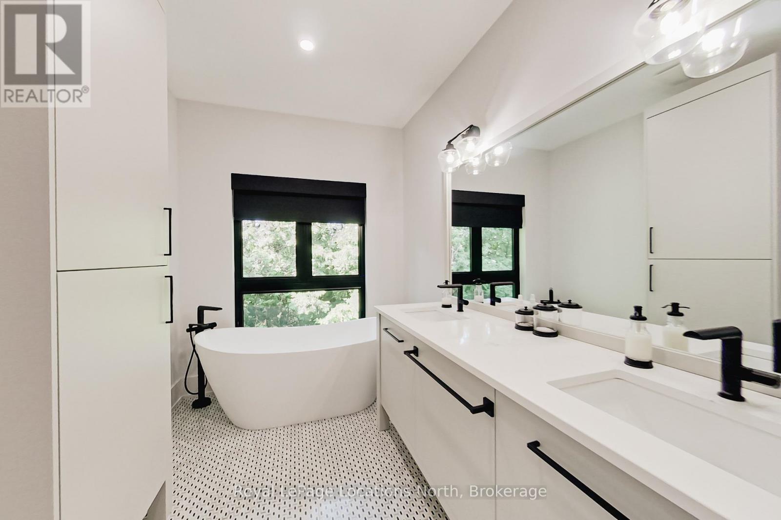 74 Arthur Street E, Blue Mountains, Ontario  N0H 2P0 - Photo 20 - X12698380