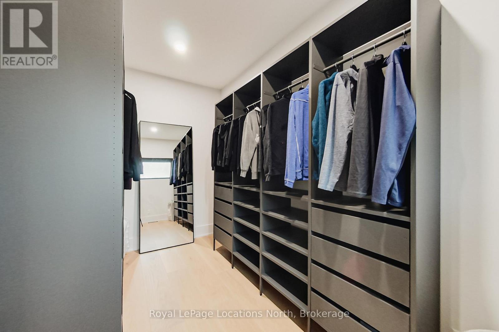 74 Arthur Street E, Blue Mountains, Ontario  N0H 2P0 - Photo 21 - X12698380