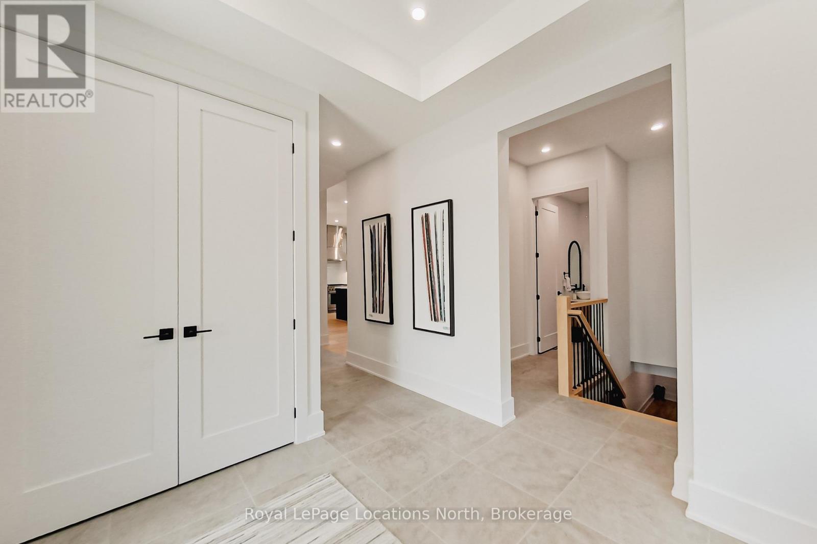 74 Arthur Street E, Blue Mountains, Ontario  N0H 2P0 - Photo 4 - X12698380