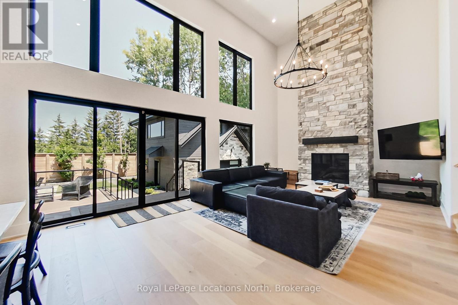 74 Arthur Street E, Blue Mountains, Ontario  N0H 2P0 - Photo 9 - X12698380