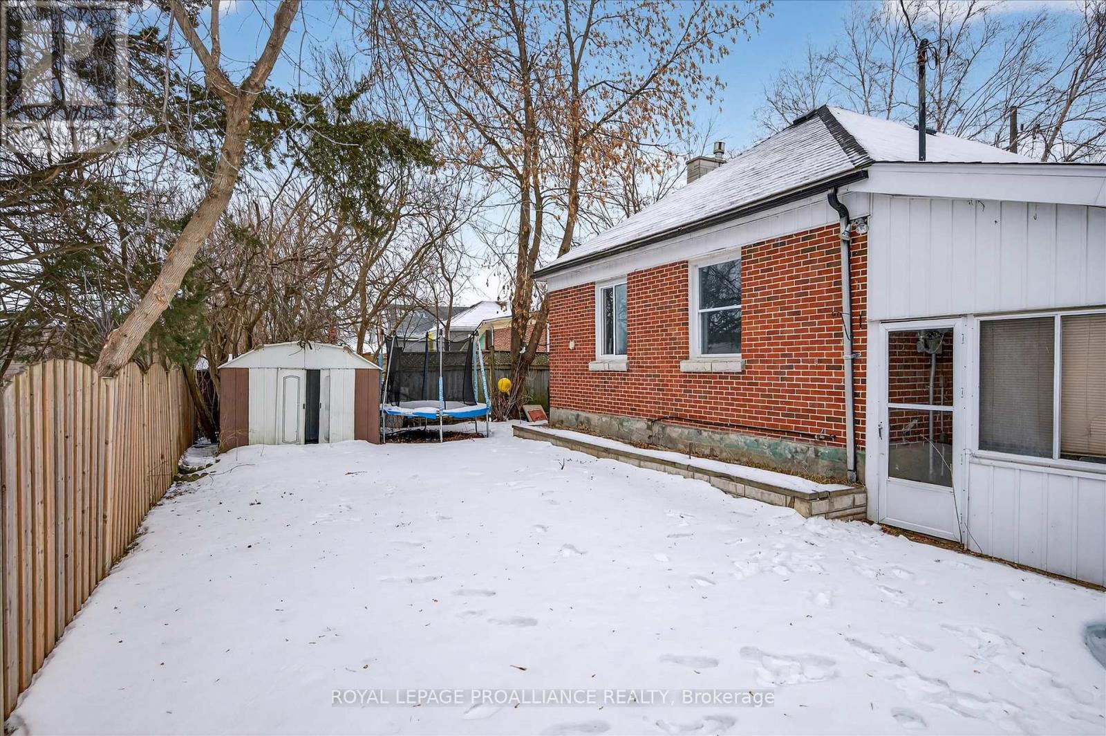 543 Howden Street, Peterborough, Ontario  K9J 4B4 - Photo 40 - X12698364