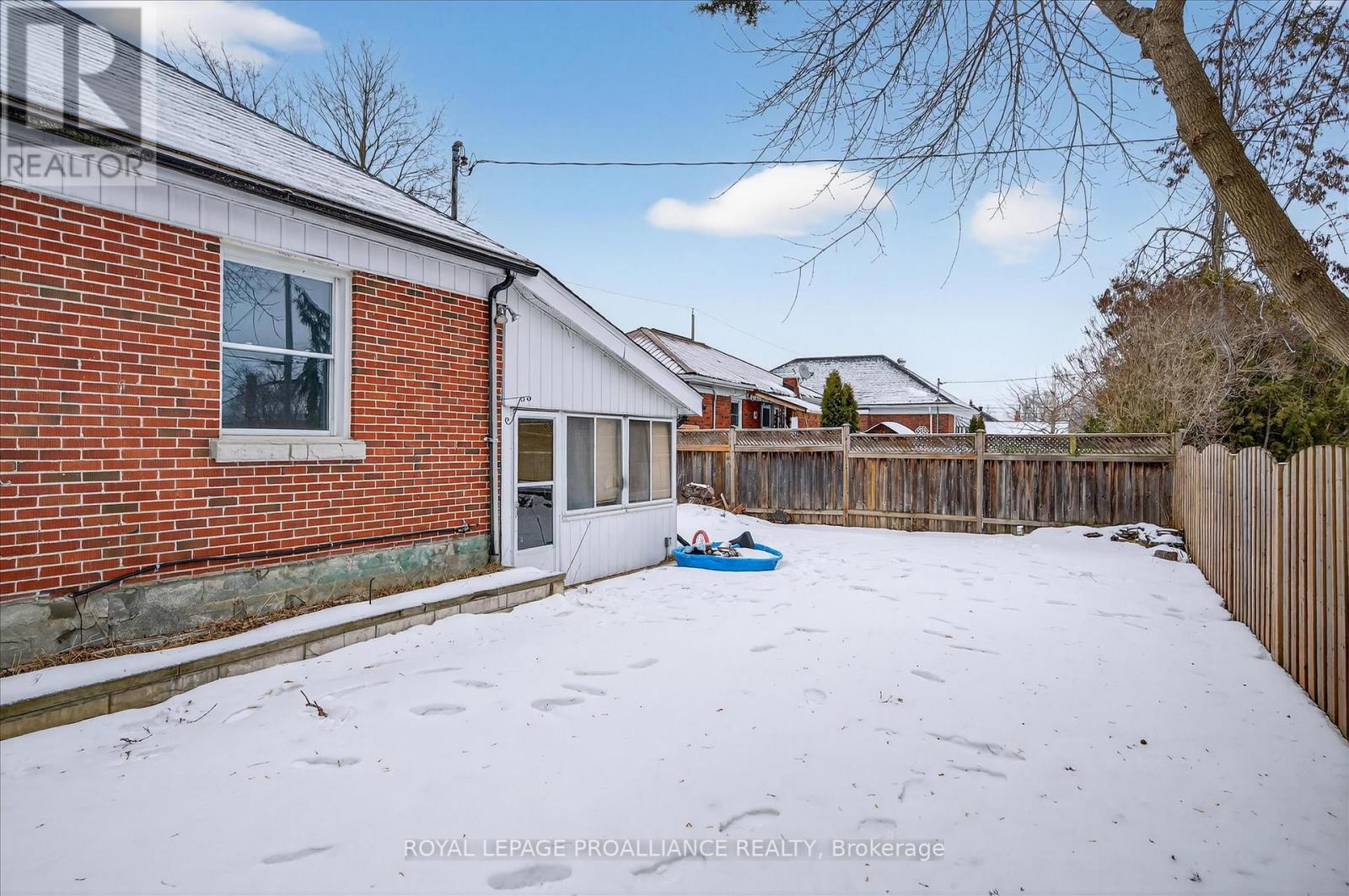 543 Howden Street, Peterborough, Ontario  K9J 4B4 - Photo 43 - X12698364