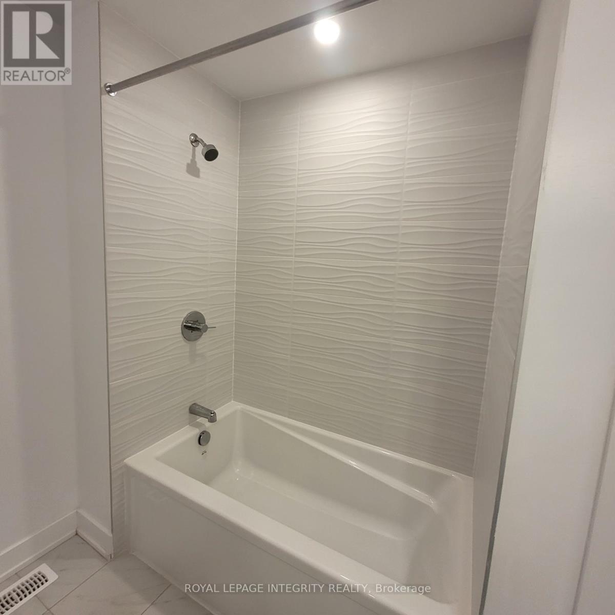 1026 Hydrangea Avenue, Ottawa, Ontario  K4M 0K8 - Photo 13 - X12698386