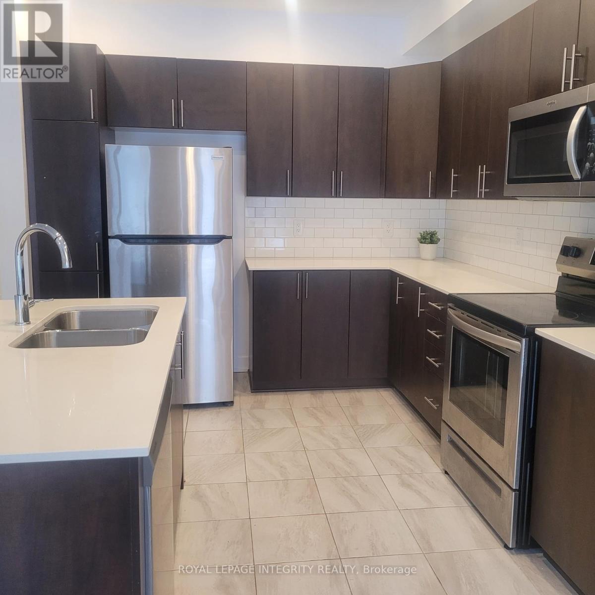 1026 Hydrangea Avenue, Ottawa, Ontario  K4M 0K8 - Photo 6 - X12698386