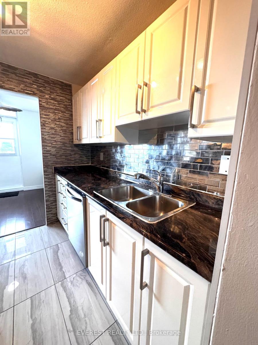 1109 - 270 Palmdale Drive, Toronto, Ontario  M1T 3N8 - Photo 2 - E12698340