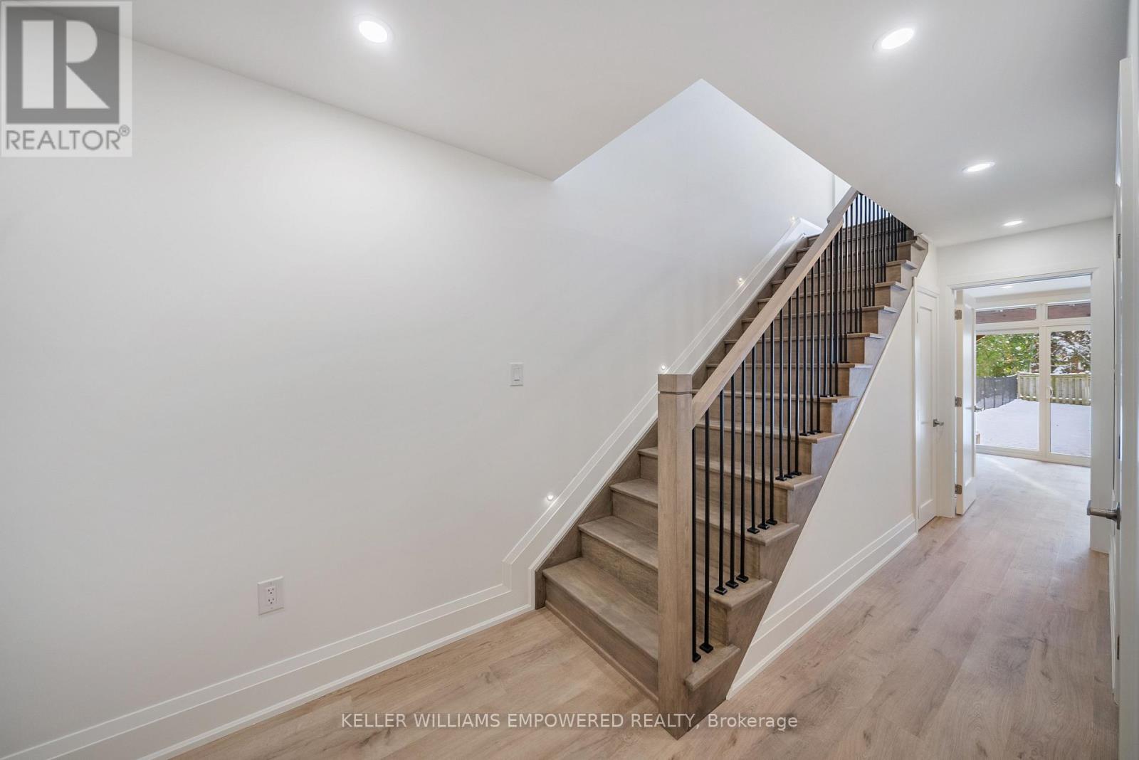 4 Leafield Drive, Toronto, Ontario  M1W 2T2 - Photo 10 - E12698344