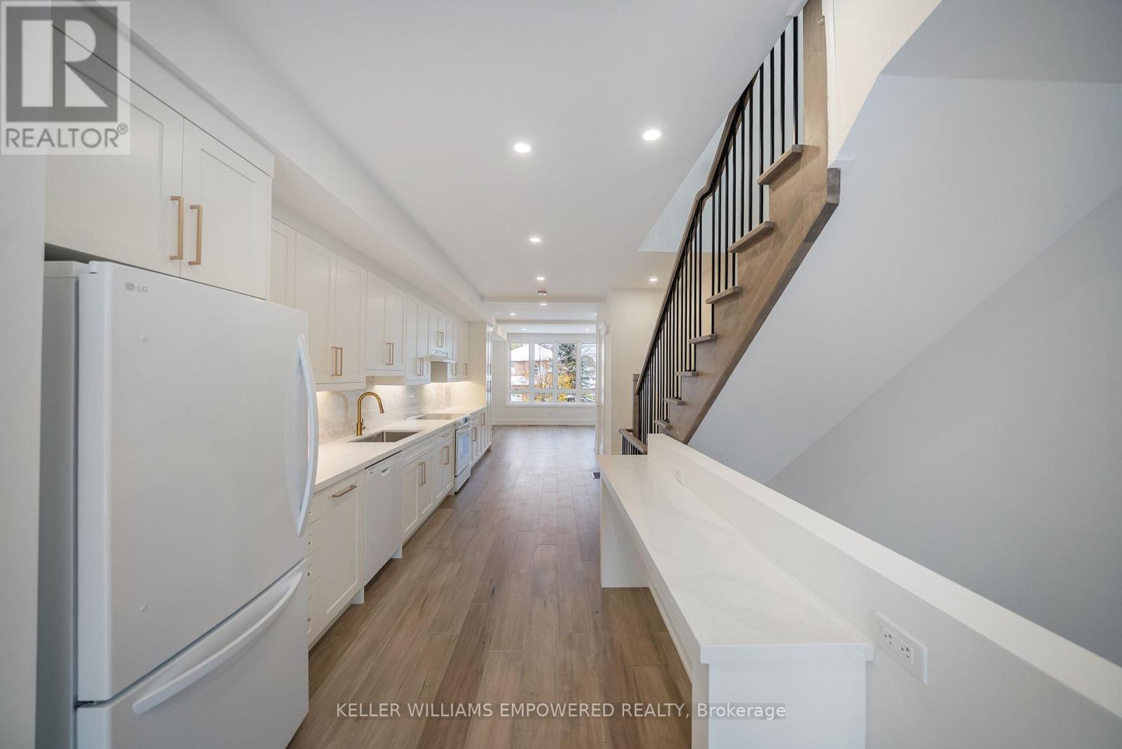 4 Leafield Drive, Toronto, Ontario  M1W 2T2 - Photo 14 - E12698344