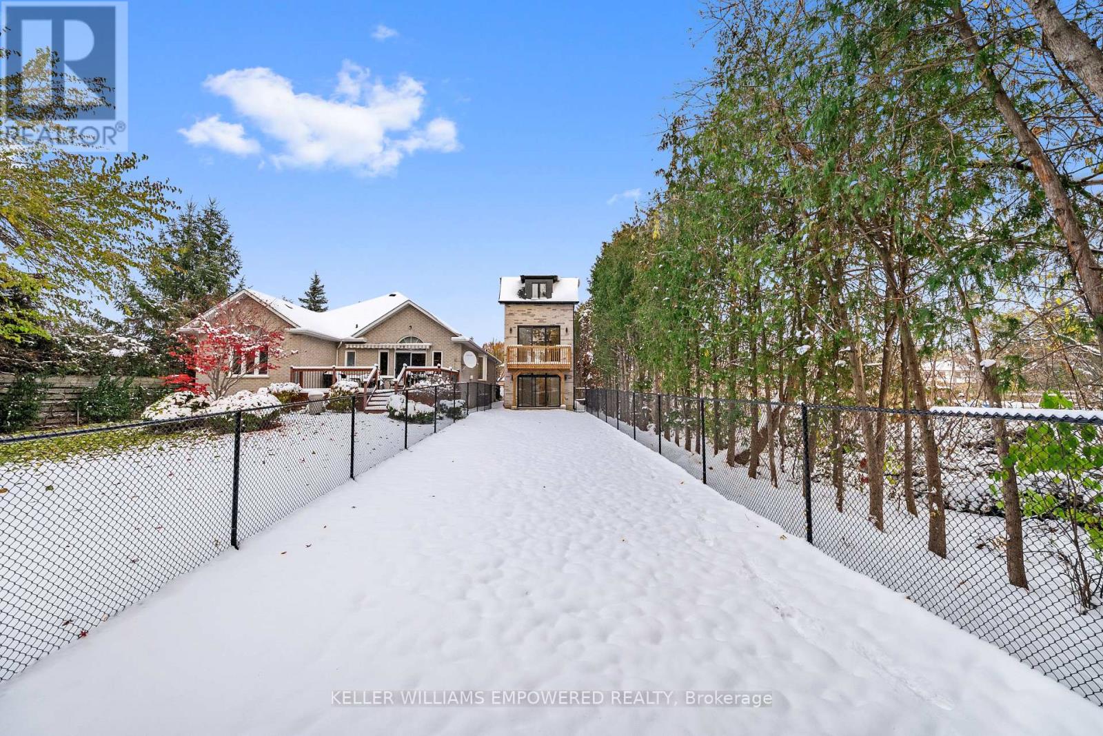 4 Leafield Drive, Toronto, Ontario  M1W 2T2 - Photo 35 - E12698344