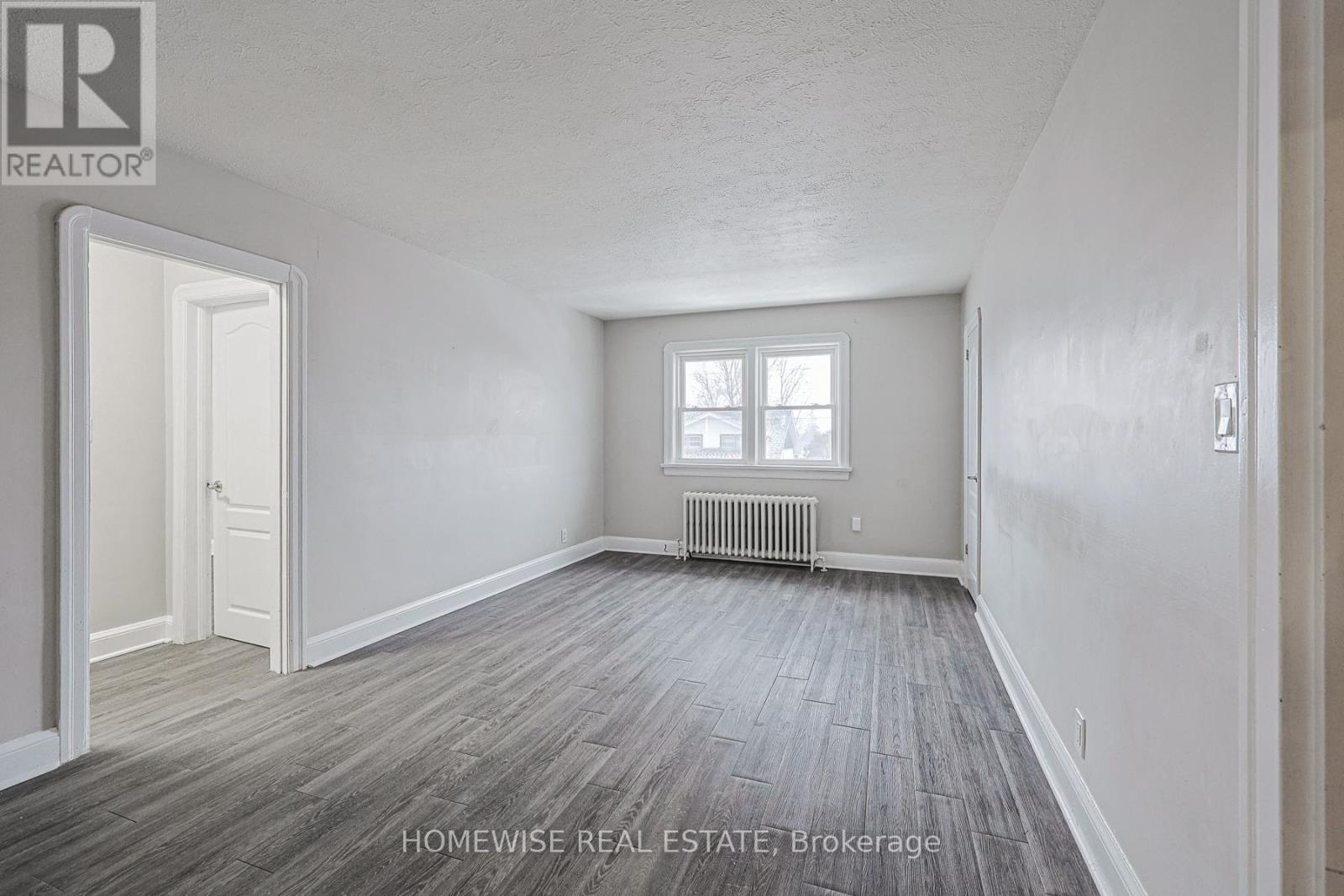 4 - 366 Mary Street N, Oshawa, Ontario  L1G 5C8 - Photo 7 - E12698404