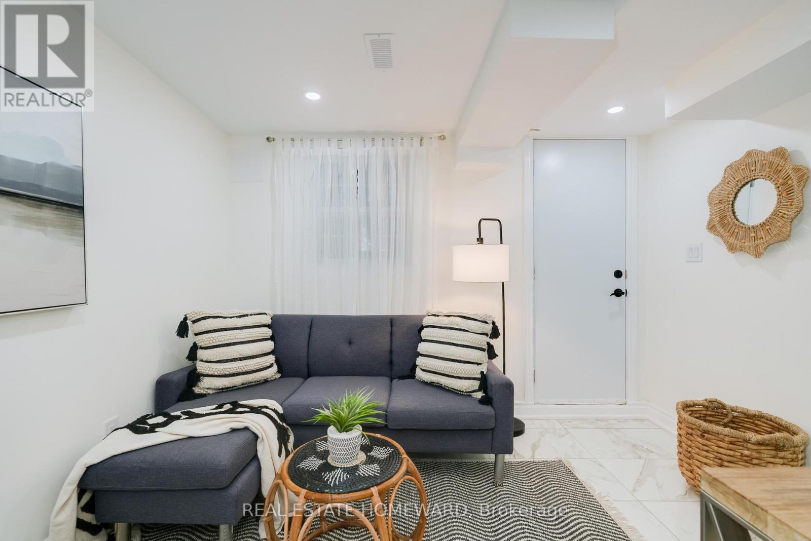 173 Coxwell Avenue, Toronto, Ontario  M4L 3B4 - Photo 23 - E12698410