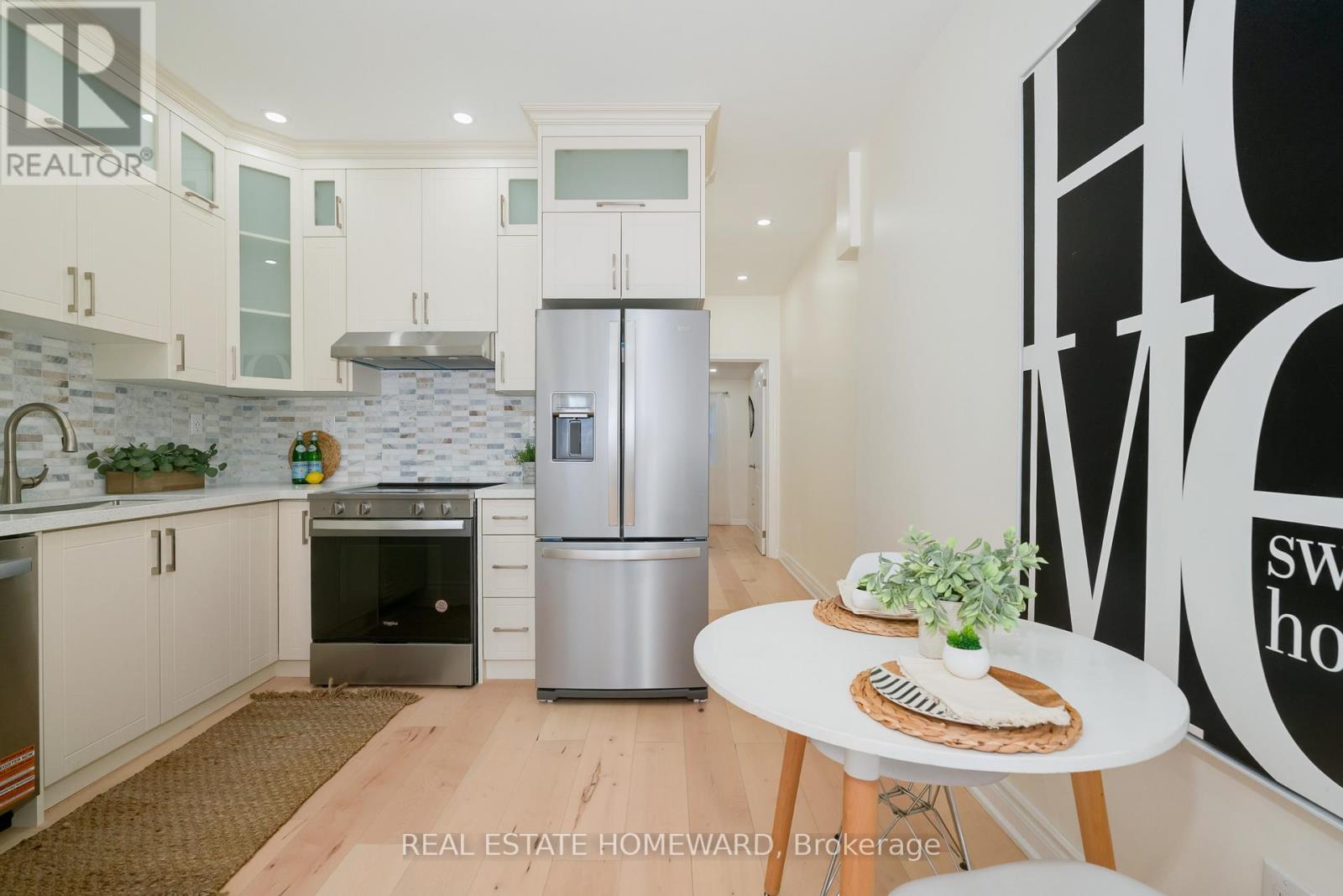 173 Coxwell Avenue, Toronto, Ontario  M4L 3B4 - Photo 6 - E12698410